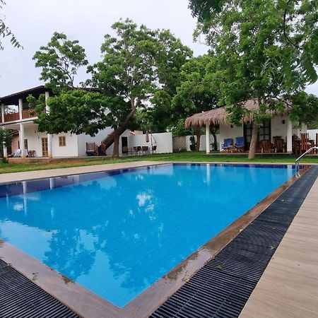 Hotel Kirinda Heaven - Yala Esterno foto