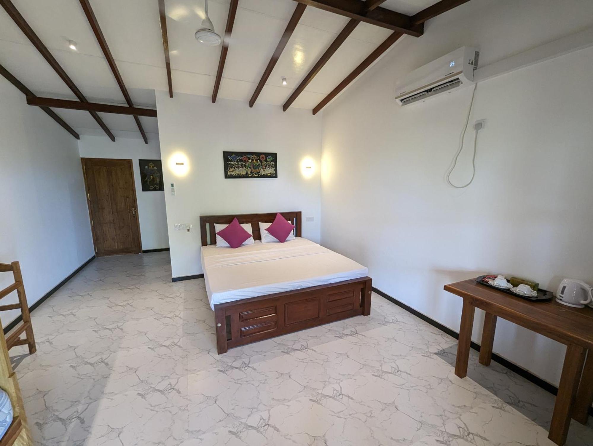 Hotel Kirinda Heaven - Yala Esterno foto